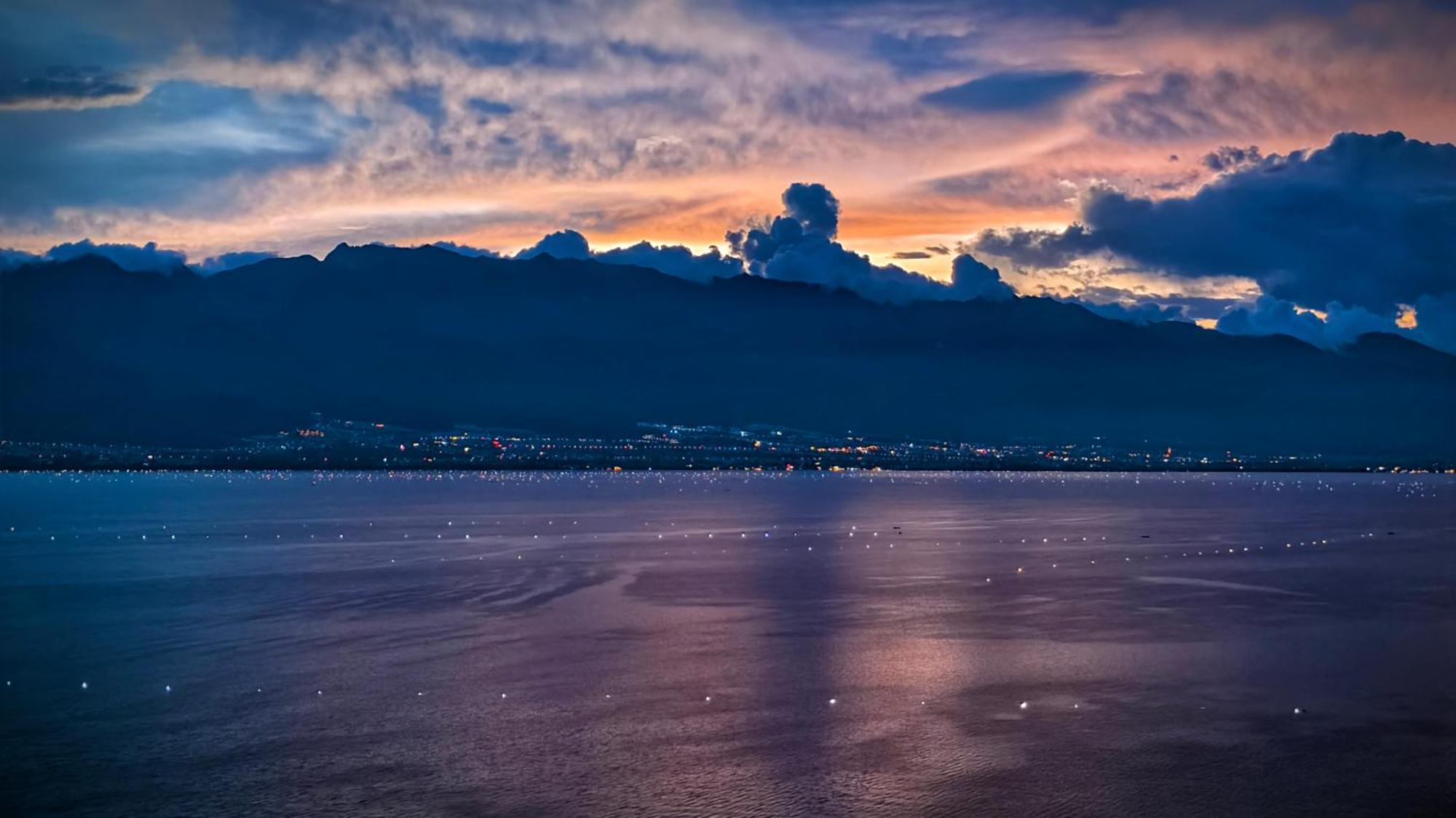 Super Invincible All Seaview Villa Dali  Dış mekan fotoğraf